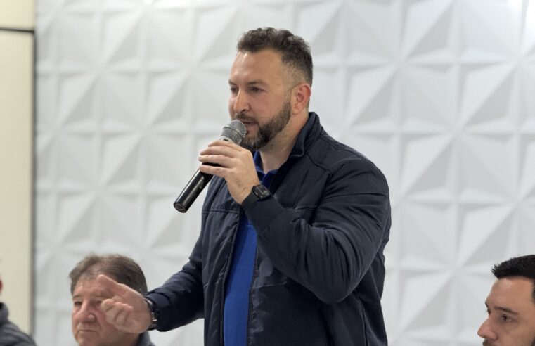 Vitorino encaminha Projeto de Lei para ampliar progressão funcional do magistério