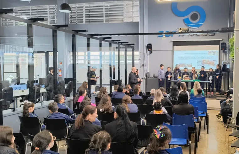 Estudantes municipais inovam em Hackathon do Letramento Digital no Tecsul 2025