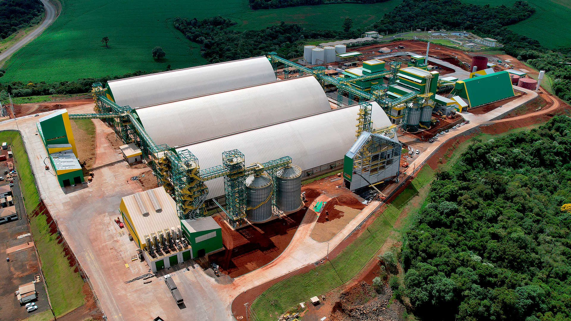 Com investimento de R$ 770 milhões, Cooperativa Tradição inaugura indústria em Pato Branco/Pr