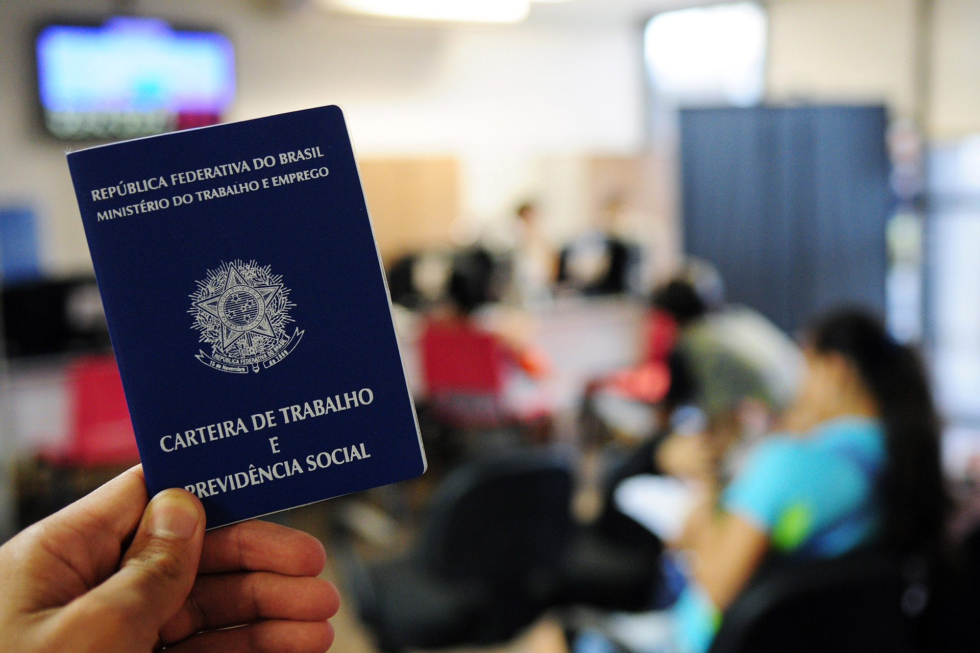 Agência do Trabalhador divulga vagas e agenda de entrevistas para esta quinta-feira em Pato Branco
