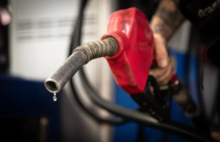 Estrutura de refino insuficiente deixa Brasil vulnerável no diesel