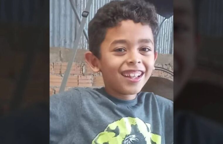 Tio de menino morto com tiro, enquanto jogava videogame, é solto