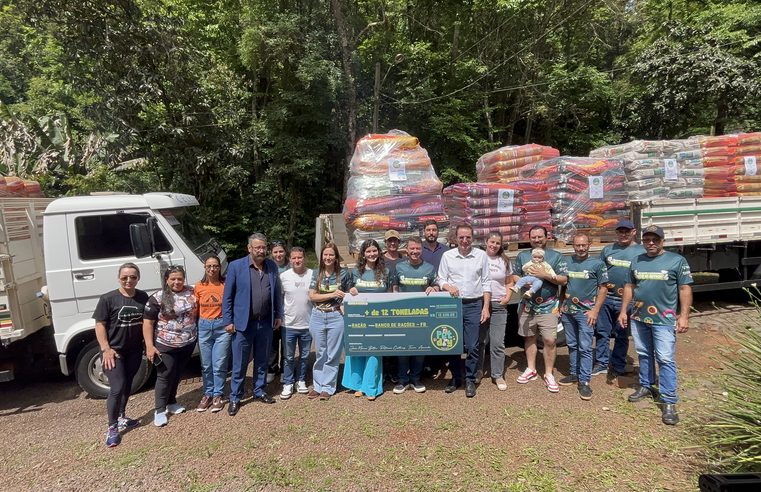 PET DAY arrecada mais de 12 toneladas de ração para animais de Francisco Beltrão