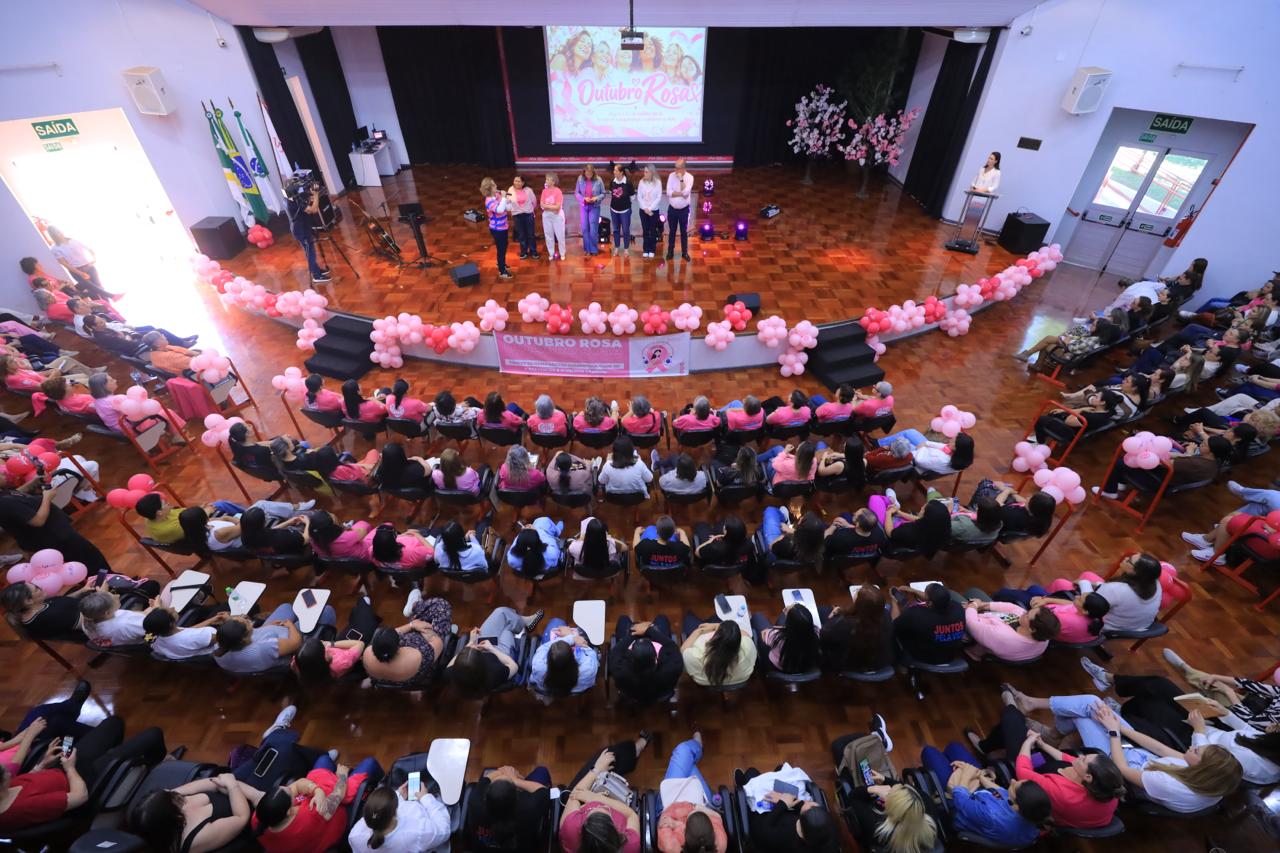 Abertura do Outubro Rosa reforça prevenção e cuidado com a saúde da mulher em Pato Branco