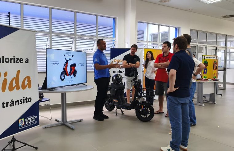 Debetran participa de evento e orienta comunidade sobre equipamentos autopropelidos