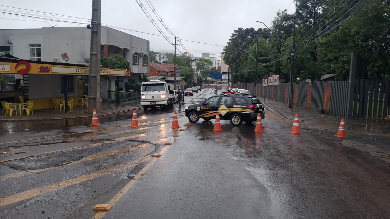 Francisco Beltrão registra 120 milímetros de chuva em sete horas e mantém alerta para alagamentos