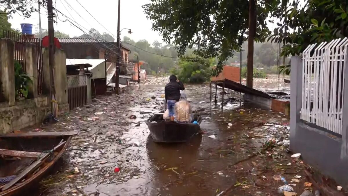 Enchente na fronteira afeta 650 famílias